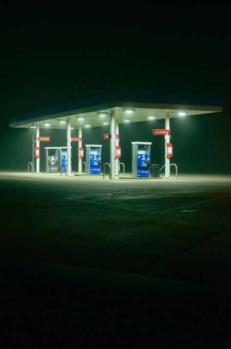 Gas Station Liminal Space, Liminal Space Train Station, Liminal Space Gas Station, Liminal Train Station, Drifter Aesthetic, Liminal Gas Station, Creepy Gas Station, Gasoline Station Aesthetic, Petrol Station Aesthetic