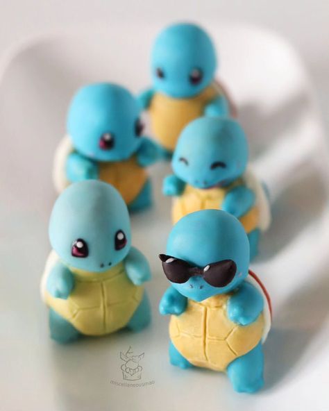 The squad is back together! 😎💙 Here's the making of my Squirtle truffles, updated for #PokemonGOCommunityDay Classic! It was nice to have a… | Instagram Pokemon Clay Ideas, Squirtle Party, Pokemon Sculpture, Pokemon Planter, Green Tea Chocolate, Bulbasaur Pokemon, Dessert Homemade, Diy Fimo, Geeky Craft