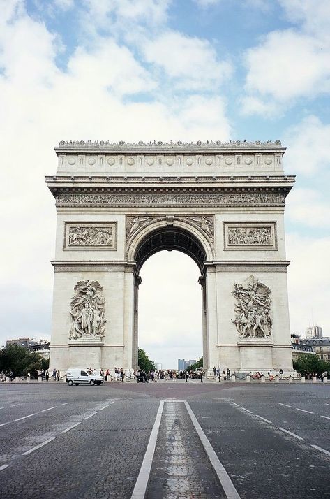 Europe Monuments, French Monuments, France Monuments, Monument France, France Landmarks, Arch Of Triumph, Parisian Architecture, Paris Illustration, Paris Architecture