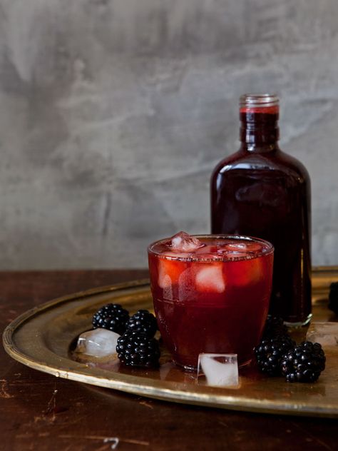 Blackberry Rum Shrub Ginger Beer Margarita, Shrub Drink, Shrub Recipe, Ginger Beer Cocktail, Pink Cocktails, Recipe Roundup, Refreshing Cocktails, Sweet Tarts, Ginger Beer