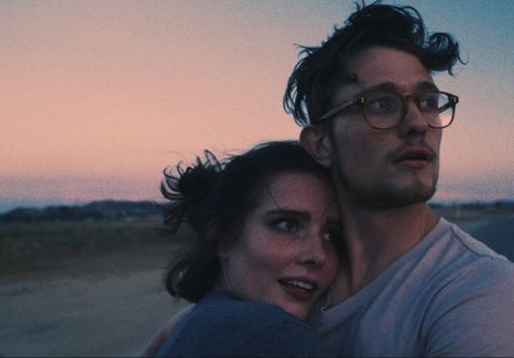 The Lumineers Sleep On the Floor music video - https://youtu.be/v4pi1LxuDHc Tom Odell, The Lumineers, Sleep On The Floor, Sing To Me, On The Floor, Hopeless Romantic, Love Images, Music Publishing, Music Is Life