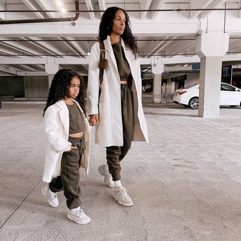 Nahla Haze 🌙 on Instagram: “Mom approved 🤍 @novakids . . . @fashionnova fashionnovapartner” Nahla Haze, Mum Goals, 2 Piece Pant Set, Mommy Daughter Photoshoot, Mommy Daughter Pictures, Mom Daughter Outfits, Mommy Daughter Outfits, Mother Daughter Fashion, Mother Daughter Matching Outfits