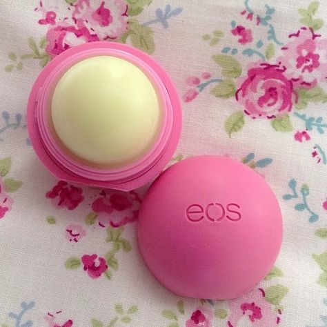 girly things | Tumblr Eos Aesthetic, Tumblr Quality, Strawberry Sorbet, Eos Lip Balm, Love Lips, Baby Lips, Make Me Up, Everything Pink, Summer Fruit