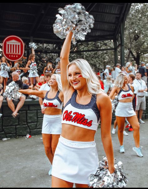 Ole Miss Rebelettes, Ole Miss Cheer, All Star Cheer Uniforms, Cheer Pics, College Vision Board, Cheerleading Photos, Cute Cheer Pictures, College Cheer, Cheer Picture Poses