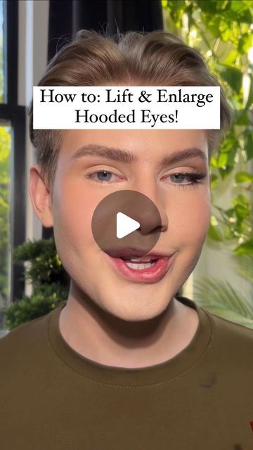 Trevor Barrett on Instagram: "Hooded Eye Tips are always my most requested topic, so bumping up this video on how to lift & enlarge hooded eyes!🥰 What would you like to learn about next??🩵  Steps from the video:    Grab a packing brush & a light shadow/powder  Apply starting from under your outer corner, extending up & out  Apply through your inner corner & inner Lid to brighten  2. Take a medium Blending Brush & matte brown transition  Apply through the outer 1/2 of your crease Blend up & out, avoiding the lid  3. Define the eyes with liner, I find a detail brush & shadow is easiest  Tap along the outer 1/2 of your lash line, following guide to create wing  4. Make the eyes larger with a light cream eyeliner in the waterline  5. Lift the eyes further with a 1/2 lash (tutorial on my page Wing Liner On Hooded Eyes, Eye Makeup Brown Hooded Eyes, Makeup For Heavy Eyelids Hooded Eyes, Winged Liner For Hooded Eyes Tutorials, Hooded Eyes Extensions, Hood Eyes Eyeliner, Subtle Winged Eyeliner For Hooded Eyes, Fully Hooded Eyes Eyeliner, Outer Corner Eyeliner