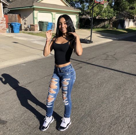 𝒑𝒊𝒏𝒕𝒆𝒓𝒆𝒔𝒕 : @shawtypr ! Jordans 11 Outfit Women, 2018 Outfits Baddie, 2016 Baddie Outfits, Jordan 11 Outfit Women Baddie, 11s Jordans Outfit, Jordan 11s Outfit Women, Casual Baddie Fits, Black Jordans Outfit, Outfit Ideas Jordans