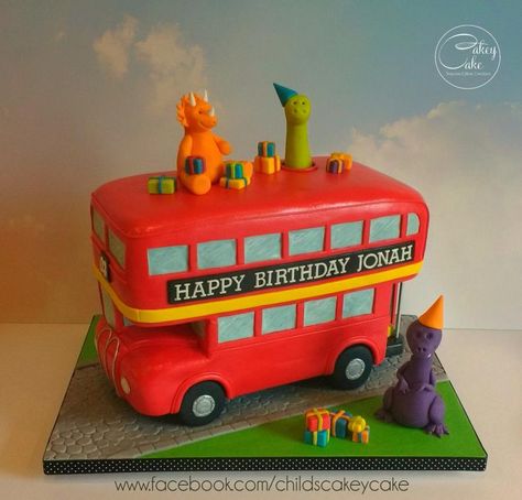 Dinosaur Party Bus by CakeyCake Heath Cake, Paddington Bear Party, Bus Cake, 1st Bday Cake, Cake Designs For Kids, Baptism Cookies, City Party, Retirement Cake, London Buses