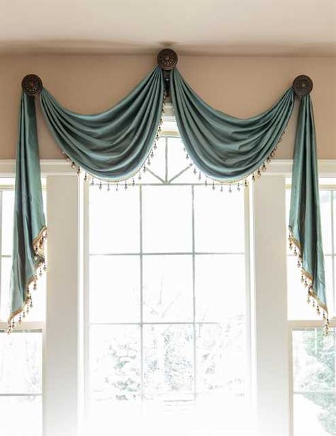 Swag Curtains, Drapery Designs, Christmas Bathroom Decor, Luxury Curtains, Elegant Curtains, Modern Curtains, Home Curtains, Chic Living, Home Decorating Ideas