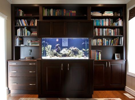 Someday, I'll have a study and one wall will look like this. Bookcase With Fish Tank, Built In Aquarium Bookshelf, Fish Tank Bookcase, Beer Shelf, Wall Frames Diy, Bathroom Luxury Design, Fish Tank Cabinets, Aquarium Cabinet, Castle House Plans