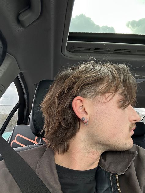 Long Haircuts Men Straight, Strait Hair Haircuts Men, Men’s Long Mullet, Long Hair Mullet Men, Mullet Hairstyle Mens Straight Hair, Men's Long Hairstyles Straight, Mullet Ideas, Mens Straight Hair, Queer Hair