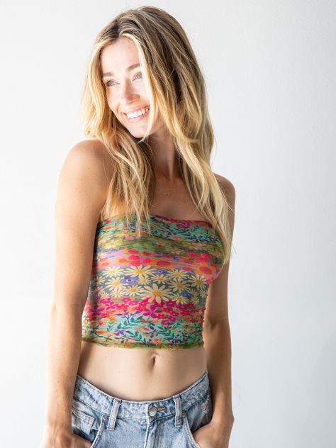 Cute Hiking Outfit, Boho Bandeau, Bandeau Crop Top, Strapless Bandeau, Aesthetic Shirts, Floral Outfit, Natural Life, Hiking Outfit, Boho Summer