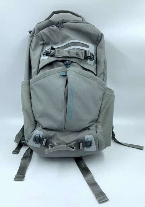 LifeProof Squamish 20L Backpack review 20l Backpack, Backpack Reviews, Latest Gadgets, Simple Bags, A Bag, You Bag, Macbook, Sunglasses Case, A Place