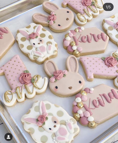 Bunny Baby Shower Theme, Bunny Birthday Theme, Some Bunny Is One, First Birthday Cookies, Balloon Cookies, Bunny Birthday Party, Baby Birthday Themes, Bunny Baby Shower, Bunny Party