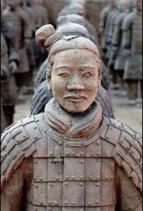 Block Photography, Chinese Sculpture, Qin Dynasty, Terracotta Warriors, Ancient Buildings, Military Figures, Picture Frame Art, Ancient India, A Soldier