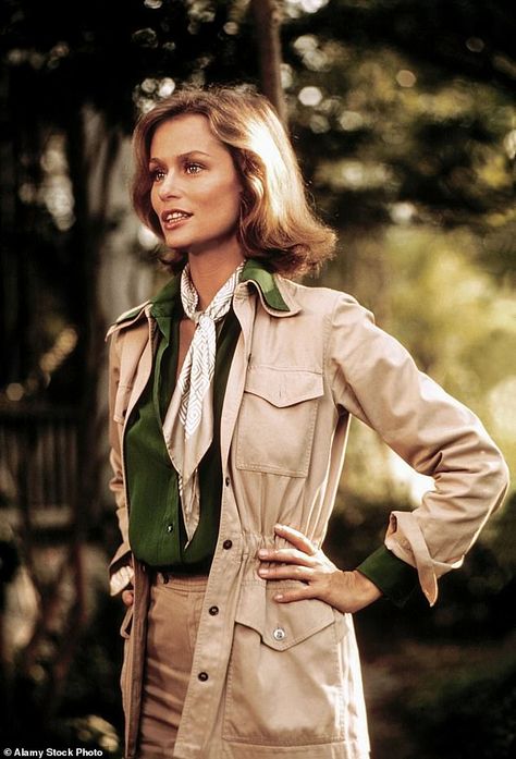 Lauren Hutton Style, Safari Outfits, Vintage Safari, Safari Chic, Lauren Hutton, Safari Jacket, Safari Style, Mode Vintage, Fashion Books