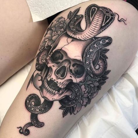 King cobra and skull tattoo on the thigh | www.otzi.app Skull Thigh Tattoos, Sunflower Tattoo Thigh, Cobra Tattoo, Sunflower Tattoo Shoulder, Tattoo Snake, Snake Tattoos, Thigh Tattoo Designs, Elements Tattoo, Wild Tattoo