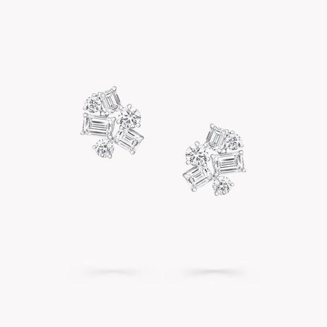 2024 Gold, Diamond Shaped Engagement Ring, Round Diamond Stud Earrings, Graff Diamonds, Round Diamond Earrings, Diamond Earrings Studs Round, Simple Stud Earrings, Fine Diamond Jewelry, Round Diamond Engagement Rings