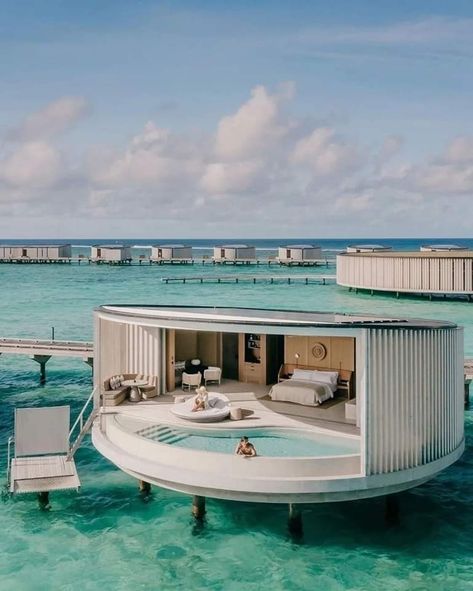 Underwater Hotel, Water Bungalow, Private Island Resort, Ritz Carlton Hotel, Hotel Inspiration, Water Villa, Overwater Bungalows, Photographie Portrait Inspiration, The Ritz Carlton