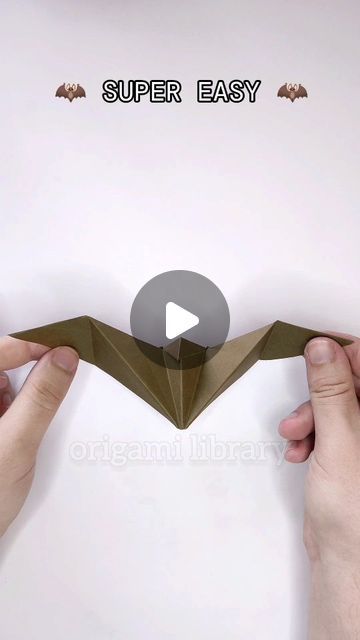 "Origami library" on YouTube on Instagram: "Origami BAT tutorial 🦇🦇
.
.
.
.
.
#bat #bats #papertutorial #papertutorials #papercrafts #origamilibrary #papercraft #halloween #halloweencostume #halloweenmakeup #halloween🎃 #halloweendecor" Bat Origami, Origami Bat, Halloween Origami, Halloween Tutorial, Origami Easy, Halloween Makeup, Halloween Decorations, Origami, Bat