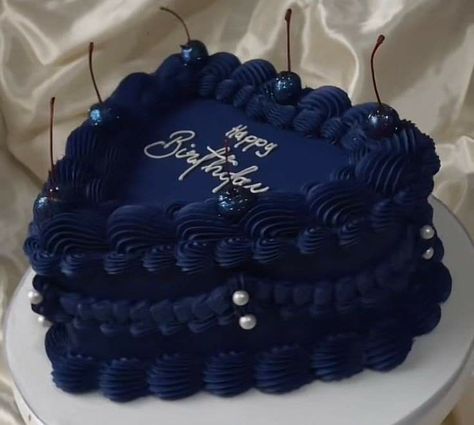 Blue Heart Cake Aesthetic, Blue Birthday Astethic, Cake Inspo For Men, Birthday Cake Dark Blue, Blue Birthday Cake For Men, Dark Blue Birthday Cake, Midnight Blue Cake, Blue Aesthetic Party, Blue Cake Aesthetic