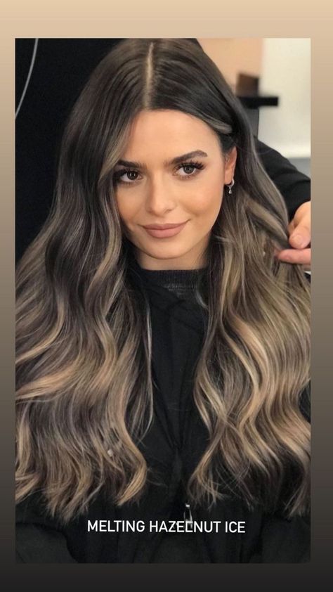 Baylage Hair Black Hair, Melting Hazelnut Hair, Blonde Balayage Black Hair, Black Hair With Babylights, Minnie Mouse Bedroom Ideas, Black Hair 2023, Balayage Black Hair, Balayage Black, Minnie Mouse Bedroom