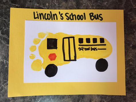 School Bus Footprint Art Back to School art #schoolbus #schoolbusart #backtoschool #infantart #infanttwo School Bus Art, School Bus Crafts, Back To School Crafts For Kids, Bus Crafts, School Keepsake, Transportation Crafts, School Kids Crafts, Welcome To School, Footprint Crafts