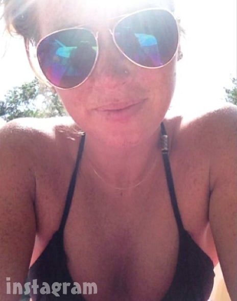 Good Bones’ Mina Starsiak rocks string bikini in super summery snapshots Good Bones Mina, Mina Starsiak, Home Improvement Show, Good Bones, Tough Day, String Bikinis, Best Mom, Bones, Sunglasses Women