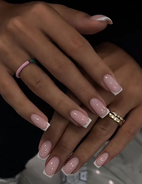 Square Small French Tip Nails, Regular French Nails, Russian Square Nails, Elegant French Nails Design Classy, Beige French Manicure, Square Acrylic French Tip Nails, French Chrome Nails Square, Clean Classy Nails, Classic French Nails Square