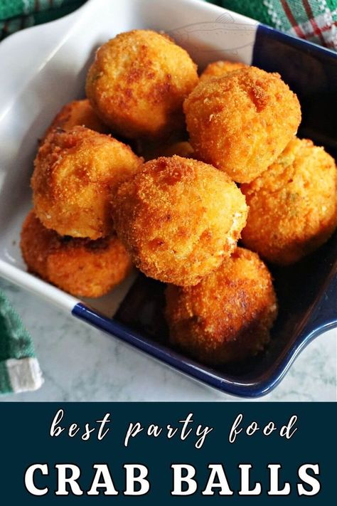 A serving bowl with crab balls. Deep Fried Crab Balls, Fried Crab Balls, Crab Balls Recipe, Crab Balls, Fried Crab, Yummy Appetizers Parties, New Years Appetizers, Cheese Cheddar, Best Seafood Recipes