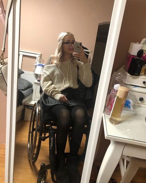 Disabled Beauties on Instagram: “Model: @thenikoletka  Thank you so much 😘💞💕❤ #disabledfashion  #wheelchair #wheelchairgirl” Wheelchair Aesthetic, Disabled Fashion, Wheelchair Fashion, Disabled Women, Wheelchair Women, Starry Eyed, January 25, Character Inspo, Instagram Model