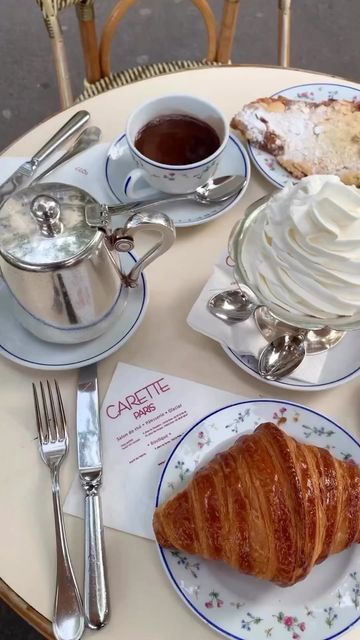 Paris France 🇫🇷 Travel | Hotels | Food | Tips on Instagram: "5 Hot Chocolates you must try in Paris by @limitlesssecrets ☕️🤤 💡French hot chocolate, also known as chocolat chaud, is a type of hot chocolate that originates from France. What’s your favorite place to have hot chocolate in Paris?👇✨ 🎥 @limitlesssecrets 📍 Carette 📍 Café de Flore 📍 Angelina 📍 Ladurée 📍 Les Deux Magots DM us “Hotel” or click our bio link for exclusive hotel deals in Paris. #paris #parisienne #parisjetaime #pa Deux Magots Paris, Hot Chocolate In Paris, Angelina Cafe, Les Deux Magots, Places In Paris, France Food, French Breakfast, Cup Of Hot Chocolate, Paris France Travel