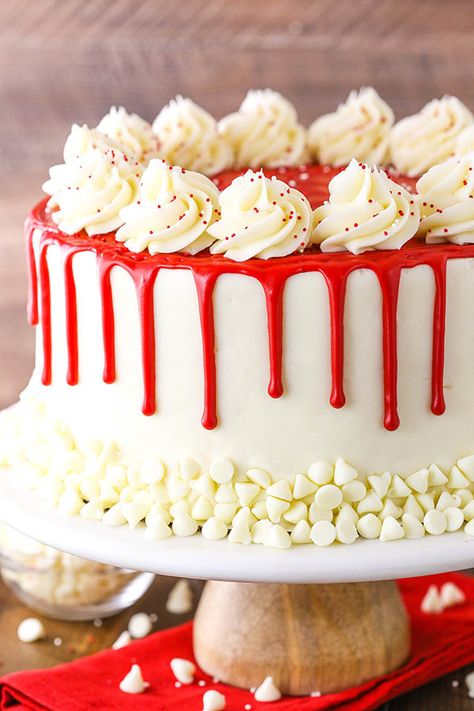 Red Velvet Cake Ideas, Red Velvet Cheesecake Cake, Red Velvet Birthday Cake, Valentines Dessert, Best Red Velvet Cake, Cheesecake Cake Recipes, Red Velvet Recipes, Red Velvet Cake Recipe, Velvet Cheesecake