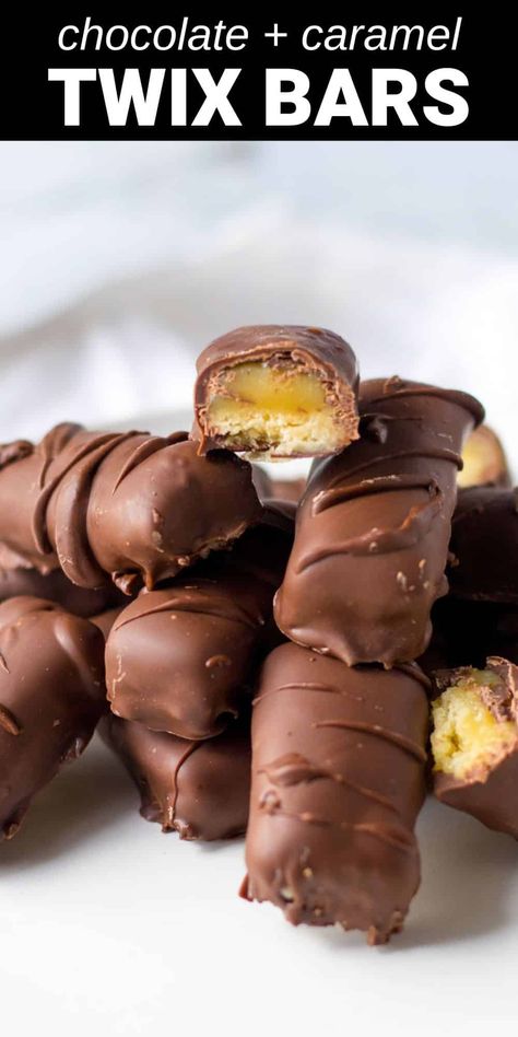 chocolate covered shortbread with caramel bars just like Twix Twix Bites Rolo, Vanilla Wafer Twix Bites, Homemade Twix Bites, Pb Max Candy Bar Recipe, Homemade Candy Bar Recipes, Twix Dessert, Chocolate Bar Recipes, Candy Bars Ideas, Twix Bars Recipe