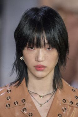 Hair Looks Short, Sora Choi, Milan Fashion, Fashion Week Spring, Milan Fashion Week, Hair Looks, Bottega Veneta, Hair Inspiration, Short Hair