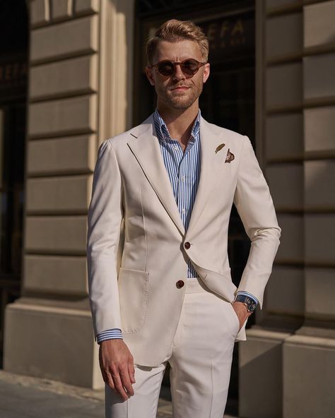 Summer Wedding Suits, Cream Suit, Suit Outfit, Outfits Hombre, Formal Mens Fashion, Classy Men, Mens Fashion Suits, Brunch Outfit, Gentleman Style