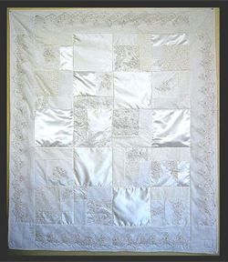 Wedding dress quilt Wedding Dress Quilt, Repurpose Wedding Dress, Recycle Wedding Dress, Wedding Dress Keepsake, Patchwork Bear, Old Wedding Dresses, Recycled Wedding, Wedding Dress Crafts, How To Dress For A Wedding