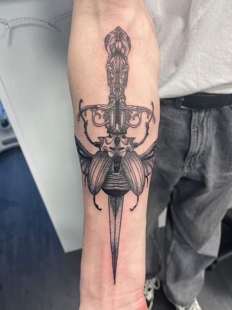 Long Forearm Tattoo, Long Knife, Tattoo 2023, Knife Tattoo, Tattoo Forearm, Forearm Tattoos, Forearm Tattoo, Tattoo Art, I Tattoo