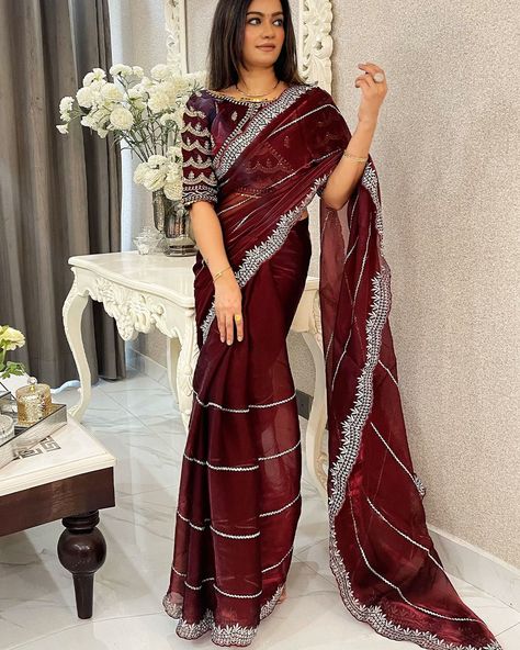 Catalog No: 14283 🥰 Fabric: NR: 1415/- Fabric: Saree : Jimmy Choo , Blouse : Jimmy Choo 💃Follow For More Updates💃 –––––––––––––––––––––– 👉@fashionfilmi 👈 –––––––––––––––––––––– . Whatsapp +91 7016553642 . . HOW TO BOOK? ➡️Direct Message Whatsapp To BOOK YOUR ORDER And For Further Enquiries..!! ➡️For Inquiry In Whatsapp Take Screenshot Of the Pic And Send Whatsapp ➡️Check Our Page Story And Book Your Order Soon! 🙏Humble Request To DM us for Price And How To Order🙏 _ OUR SERVICE:- 👉We A... Jimmy Choo Saree, Dress Saree, Simple Saree Designs, Reception Lehenga, Fancy Sarees Party Wear, Simple Sarees, Designer Kurti, Smart Dress, Wedding Function