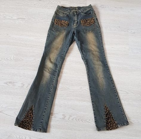 Jean Patches, Ropa Upcycling, Leopard Jeans, Michelle Trachtenberg, 2000s Clothes, Diy Clothes Design, 2000s Fashion Outfits, Jeans Diy, How To Make Clothes