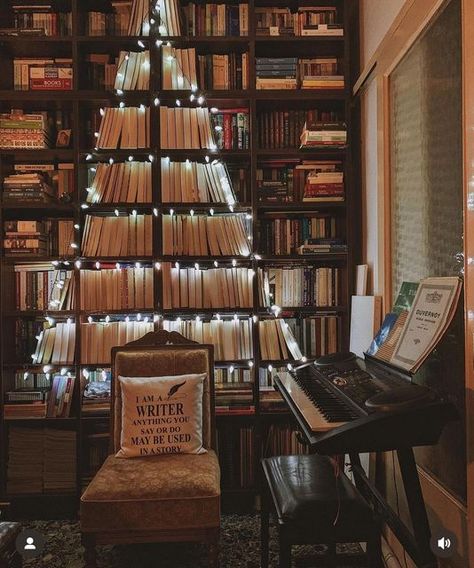 Sita on Instagram: "@breathing_pages 🎄🤍💫" Library Tree, Christmas Bookshelf, Bookish Christmas, Book Christmas Tree, Tree Bookshelf, Book Christmas, Days Till Christmas, Christmas Time Is Here, Perfect Bedroom