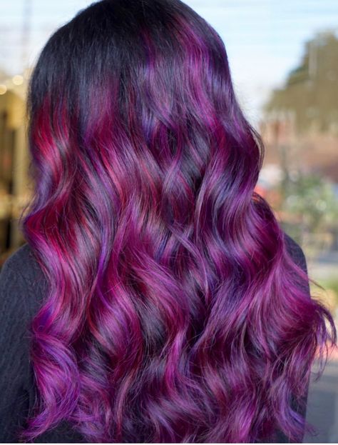 Violet Curly Hair, Red Violet Balayage, Smooth Curly Hair, Purple And Red Hair, Curly Magenta Hair, Red Violet Curly Hair, Purple Red Hair Color, Purple Red Hair, Curly Hair Magenta