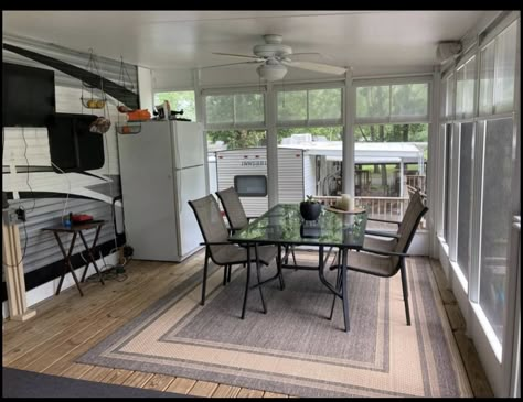 Camper Sunroom Ideas, Rv Screen Porch Ideas, Rv Sunroom Ideas, Diy Rv Room Addition, Camper Screen Porch Ideas, Stationary Camper Living, Permanent Rv Site Ideas, Permanent Camper Site Ideas, Rv Screen Rooms