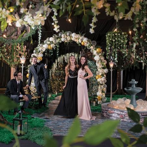 Enchanted Garden Prom Theme, Secret Garden Theme Party, Garden Prom Theme, Enchanted Garden Prom, Garden Theme Party, Floral Balloon Arch, Enchanted Forest Prom, Secret Garden Theme, Homecoming Themes