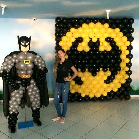 Batman Balloon Decorations, Batman Balloons, Batman Party Supplies, Batman Party Decorations, Batman Themed Birthday Party, Batman Baby Shower, Balloon Walls, Batman Decor, Batman Theme