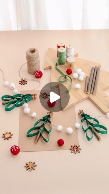 Jessica Wetherall-Buckle on Instagram: "Ad Make a recycled TP tube Christmas tree Garland with us using lots of Baker Ross Crafting Goodies! ✨  We used -  3 Recycled Cardboard Tubes  Baker Ross Green Acrylic Paint, White Pom-poms, Gold Glitter, Jute String and Natural Willow Branches.   They were so simple to put together and look really pretty! 🎄 There’s something special about a handmade Christmas isn’t there ✨🥰   🏷️Festive Crafts, Christmas crafts, DIY Decorations, recycled crafts, kids Crafts, cardboard Crafts, DIY Christmas    #festiveplayalltheway #homemadechristmas #diychristmas #christmascrafts #christmasideas  #recycleandplay #recyclemeplay #defidesmainscreatives #recycledcrafts #inspireuswithyourplay #funbudgetplay #creativemamacrafts #inspiretheirearlyyears #kidscraftsideas Diy Recycle Christmas Decorations, Paper Tube Christmas Crafts, Ribbon Christmas Decorations Diy, Christmas Bunting Ideas Diy, Recycled Crafts For Christmas, Cardboard Tube Christmas Crafts, Crafts With Cardboard Tubes, Christmas Diy Cardboard, Christmas Decorations Diy Kids