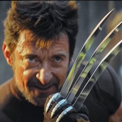 Hulk VS Wolverine Comic -> Animation -> Live Action Wolverine Vs Hulk, Wolverine Aesthetic, Hulk Vs Wolverine, Wolverine Icon, Wolverine Artwork, Hugh Jackman Logan, X-men, Wolverine Comic, Deadpool And Wolverine