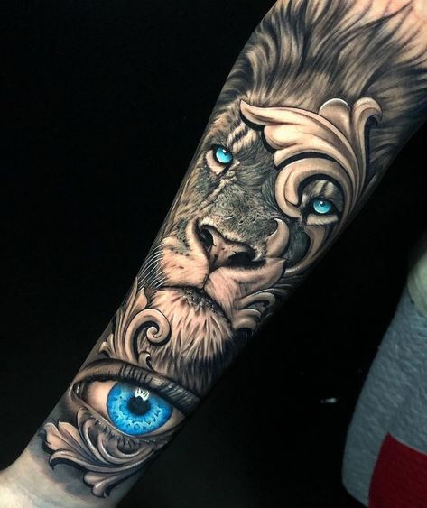 Em Morris en Instagram: “Amazing blue eyes lion eye arm tattoo by awesome artist Douglas Shaz @doouglastattoo ! @inkedmag @worldofartists @inksav @liontattoos @ink” Eye Tattoo Meaning, Tato Maori, Lion Forearm Tattoos, Lion Tattoo Sleeves, Wolf Tattoo Sleeve, Realistic Tattoo Sleeve, Lion Head Tattoos, Men Tattoos Arm Sleeve, Forarm Tattoos