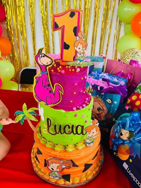 Pebbles Birthday Cake, Flintstone Theme, Baby Reveal Cakes, Baby Birthday Party Theme, Bday Party Kids, Baby Birthday Themes, Chocolate Covered Treats, 2nd Birthday Party Themes, First Birthday Themes