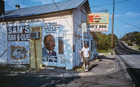 Photos of East Austin, Before the Boom: Sam’s Bar-B-Que at East Twelfth and Poquito Streets, in 2010.