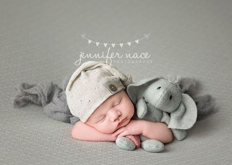 Box Pictures, Baby Boy Newborn Pictures, Baby Boy Newborn Photography, Foto Newborn, Newborn Photography Boy, Newborn Photography Poses, Newborn Baby Photoshoot, Boy Newborn, Baby Boy Photography